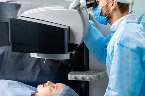 Robotic Femto Cataract Surgery